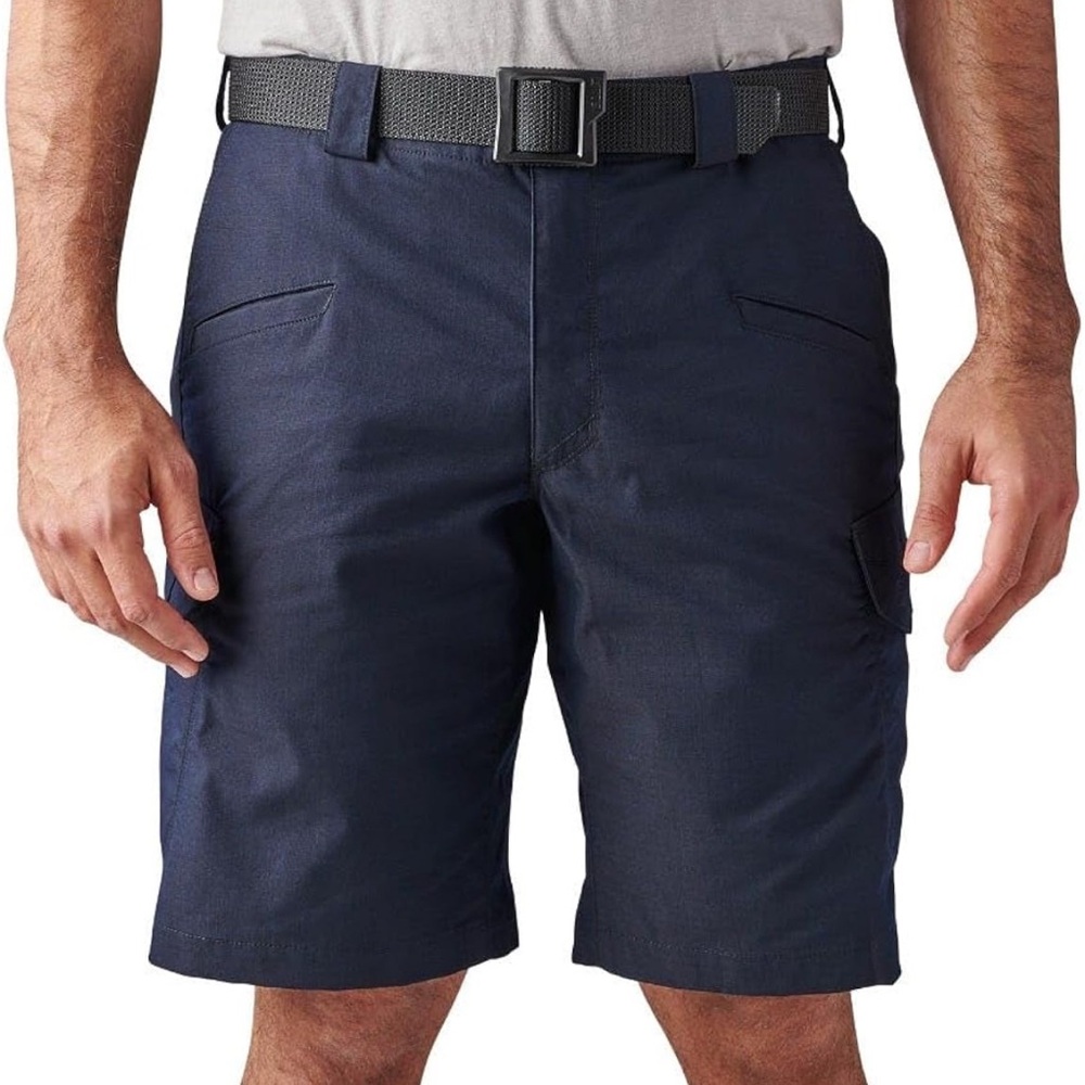 5.11 Tactical cargo shorts 11”